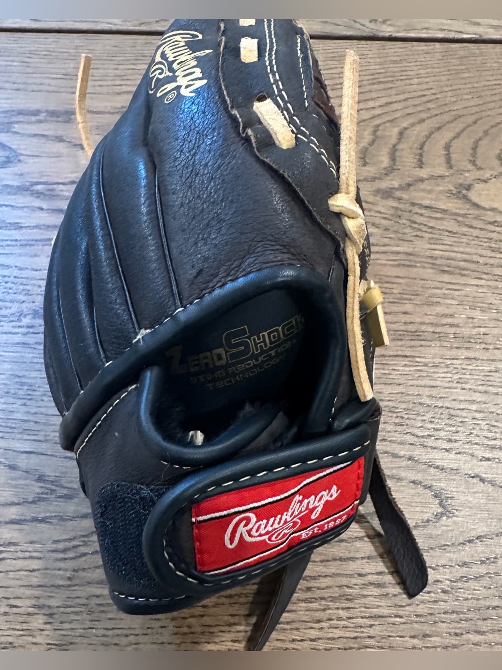 Rawlings Highlight Series 10” Youth Baseball Glove H100BRNC Leather Black Tan